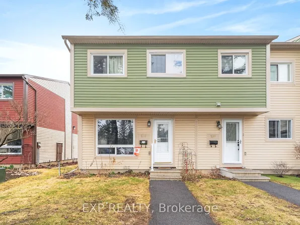 235 Teal Cres, Ottawa, ON K1E 2C3
