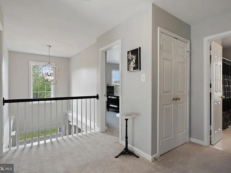 42903 Redfield St — Photo 32