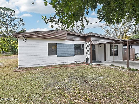 5th image of 1614 LOYOLA Drive N