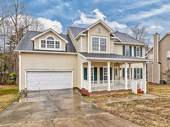 2nd image of 18 Persimmon Wood Ct