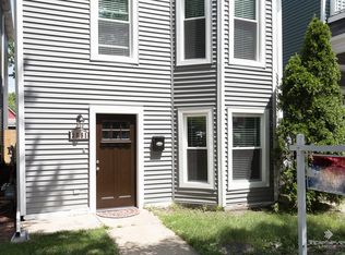 3851 N St Louis Ave, Chicago, IL 60618