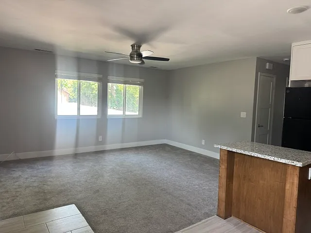 69 W Beverly Dr #202 — Photo 13