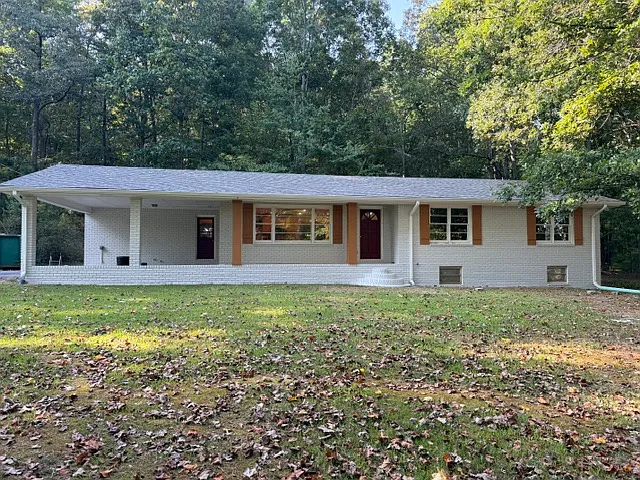 3 bed, 1334 sqft, $2,800 — Photo 3