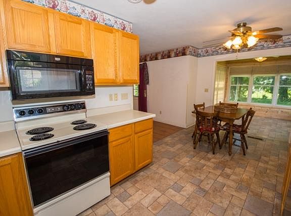 4th image of 51977 Meadow Crest Dr