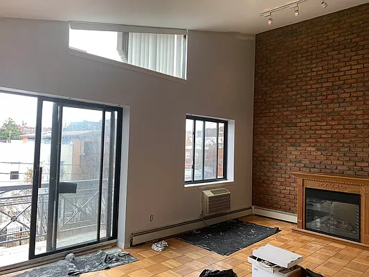 Rented by Rentiko Inc | media 22