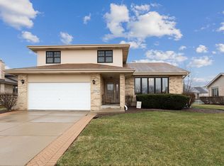 17025 Olcott Ave, Tinley Park, IL 60477