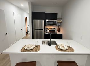 494 Market St #401, Newark, NJ 07105