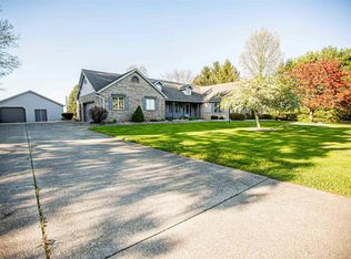 19919 Roosevelt Rd, South Bend, IN 46614