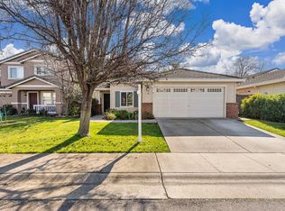 10 Lenmar Ct, Sacramento, CA 95835