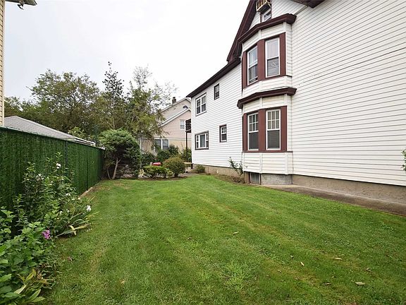 4th image of 167 Forest Ave