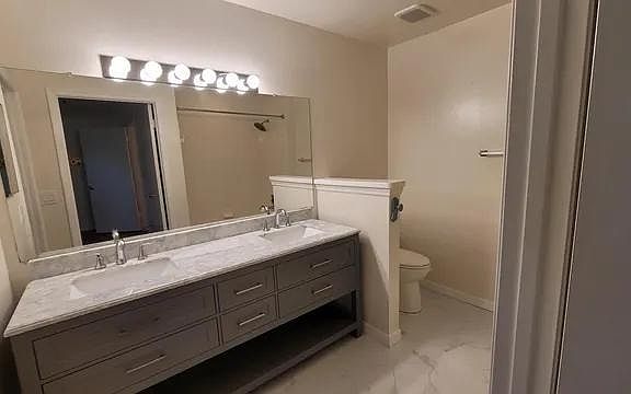 5th image of 4008 Crockers Lake Blvd #28