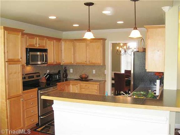 4th image of 4693 Center Rock Ct
