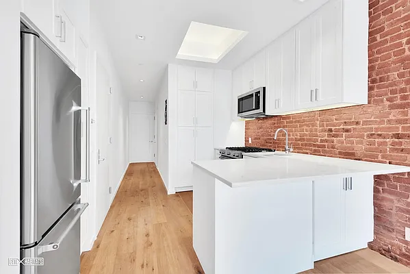 Rented by Citi Habitats | media 3