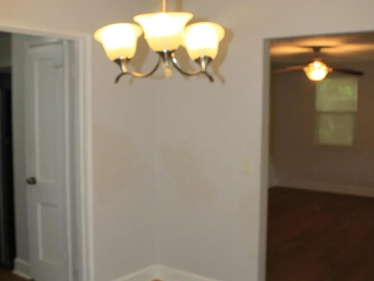 2355 Devere St — Photo 11