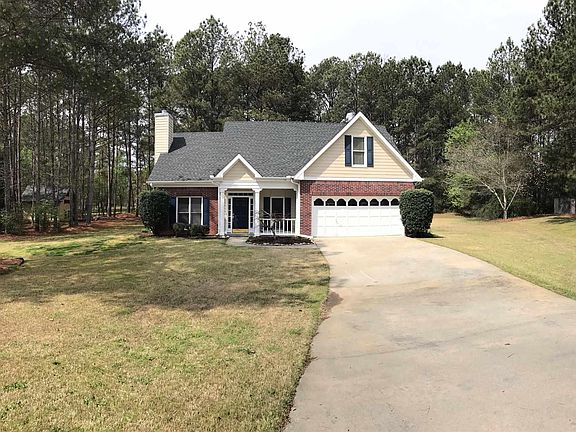 3rd image of 422 Shadow Oak Dr SE