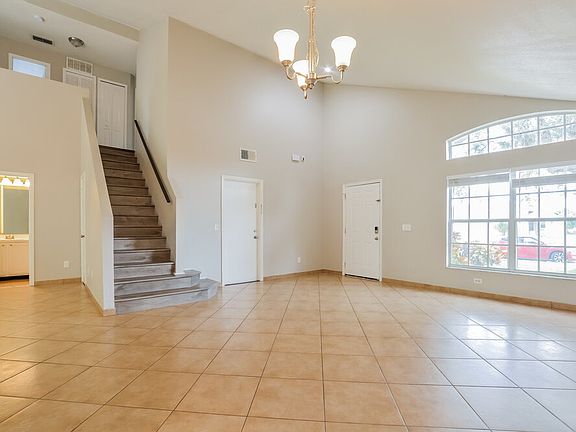 5th image of 3042 Stillwater Dr