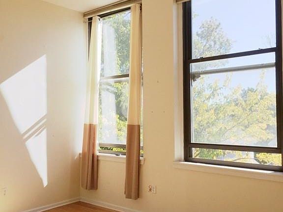 4th image of 94 Newbury Ave APT 302