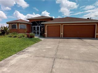 1707 NW 37th Ave, Cape Coral, FL 33993