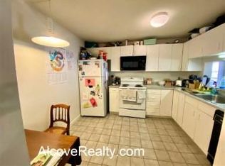 175 Beacon St #1, Cambridge, MA 02140