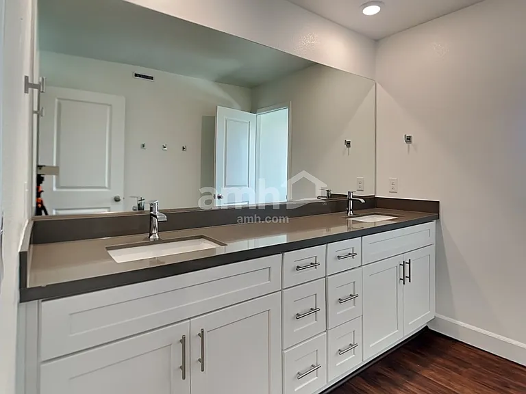 2726 Fierce Star Ave — Photo 18