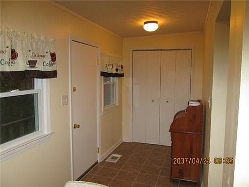 4th image of 8712 E 73rd Ter