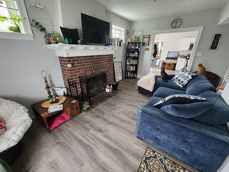 1st image of 5524 Pulaski Ave #11