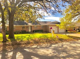 1709 Sheffield Pl, Fort Worth, TX 76112