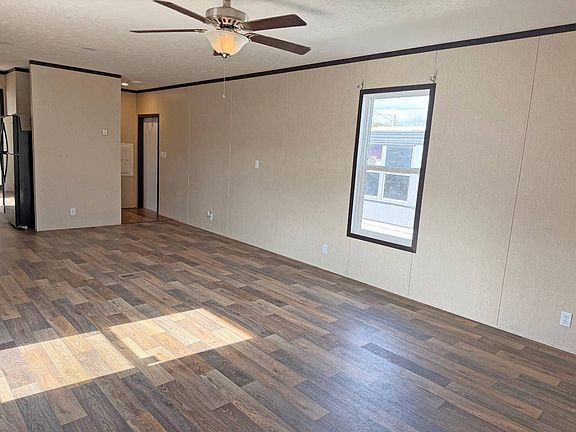 3rd image of 1231 Hebert Ave #9