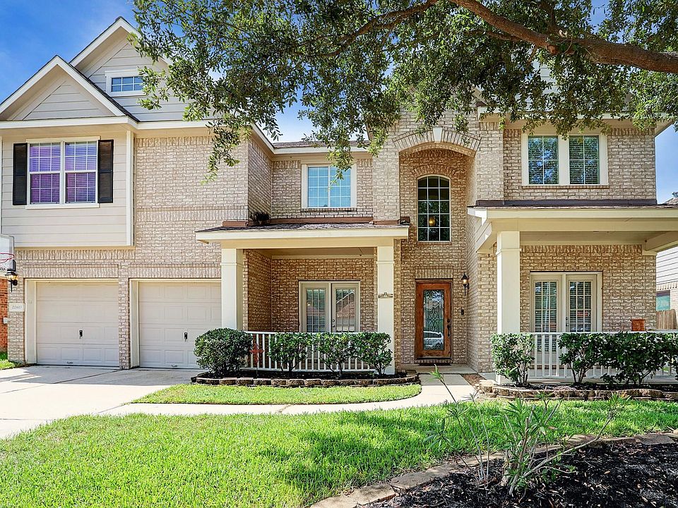 1st image of 22415 Miramar Crest Dr