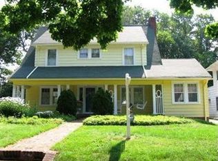 523 Dorchester Rd, Akron, OH 44320