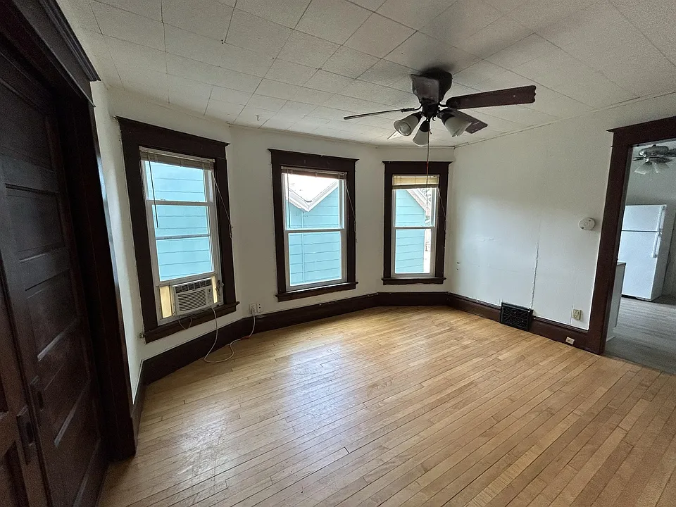514 E Johnson St #2