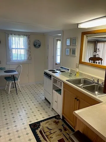 274 Elk Creek Rd — Photo 5