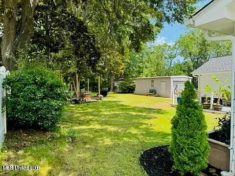 512 Halstead Rd — Photo 6