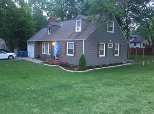 4609 W 76th St, Prairie Village, KS 66208