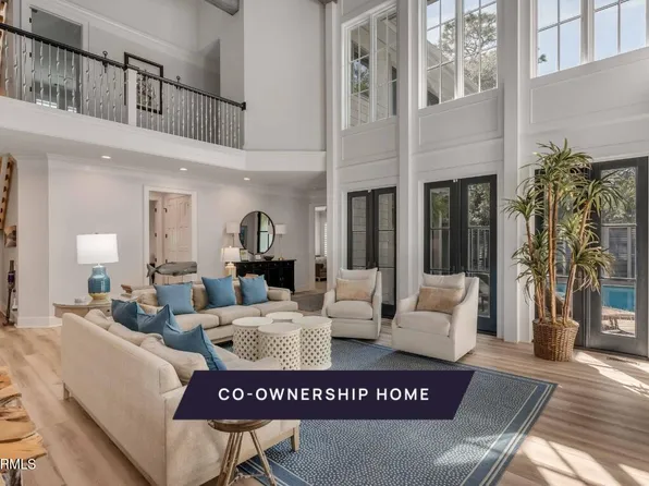 22 Red Cardinal Rd, Hilton Head Island, SC 29928