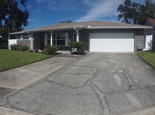 7801 Summertree Ln, New Port Richey, FL 34653