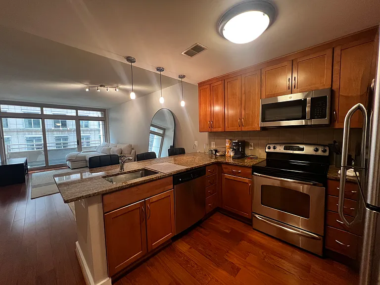 888 N Quincy St #407 — Photo 7