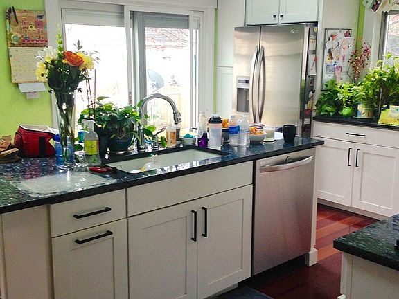Kitchen island