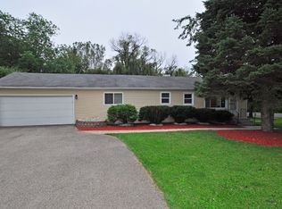 3725 Clearview Ave, Gurnee, IL 60031