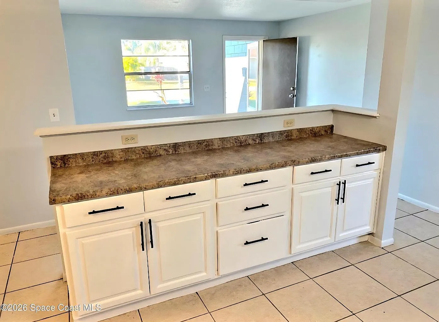 3020 Mary Street - 1 — Photo 2