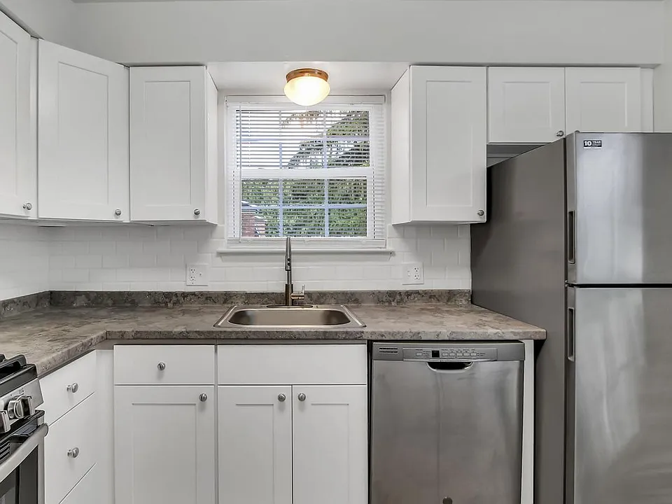 Signature Kitchen Style (shown here in the 3-bedroom floor plan)
