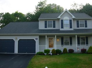 302 Blandon Meadows Pkwy, Blandon, PA 19510
