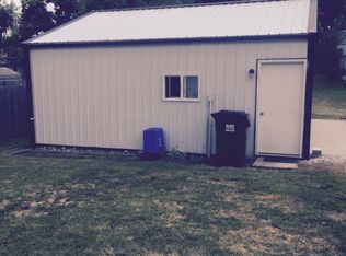 808 E Olive St, Red Bud, IL 62278