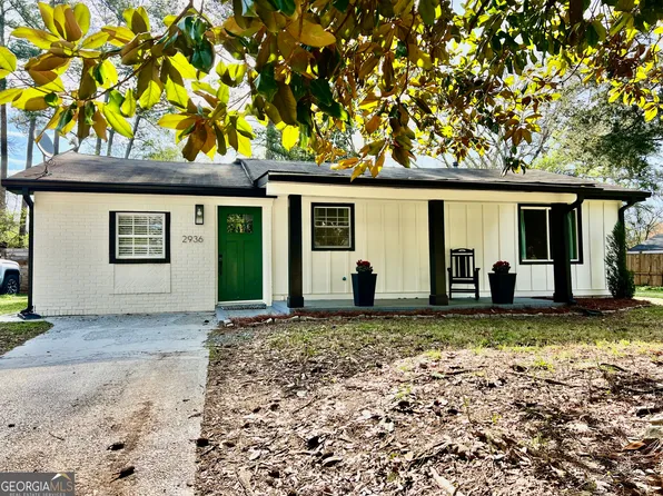 2936 Hall Dr SE, Marietta, GA 30082