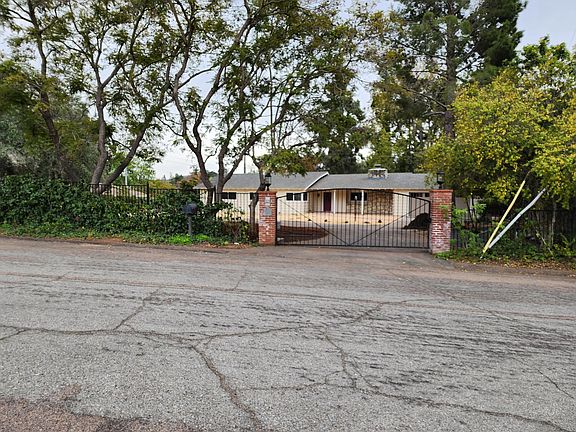 2nd image of 11245 Culver Ct