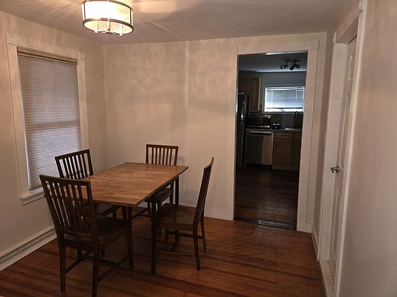 5th image of 118 Otis St #1