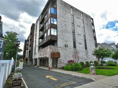 55 Clinton Pl APT 302, Hackensack, NJ, 07601