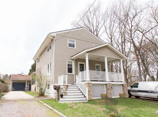 638 Greenwood Ave, Maple Shade, NJ 08052