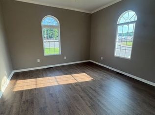 606 5th St, Bristol, TN 37620