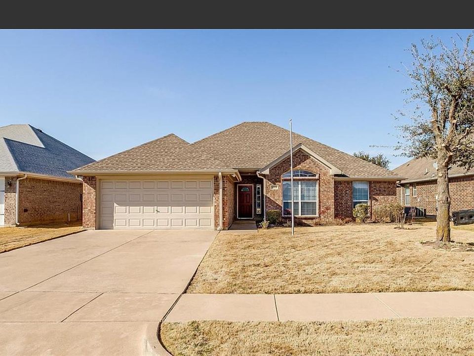 1st image of 1004 Redfish Dr